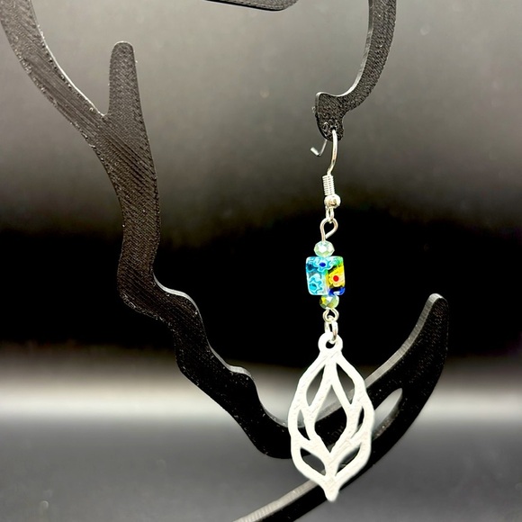 Geometric Earrings - Picture 4 of 6